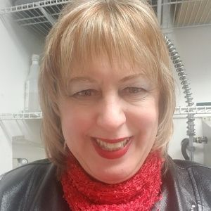 Meet your Posher, Donna